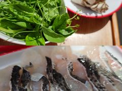 -毛辣果·贵州红酸汤牛肉火锅(西单店)