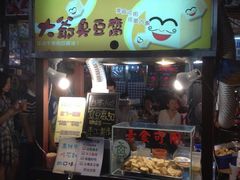 -六合夜市