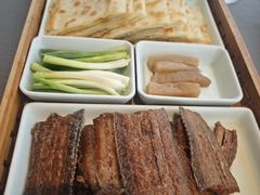 招牌烙饼卷带鱼-北平食府·北京烤鸭(北京西站六里桥店)