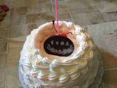 鲜奶蛋糕6寸-红宝石·鲜奶小方(莘庄龙之梦店)