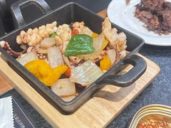 -何发发和牛烧肉·鳗鱼榴莲放题自助(乐峰广场店)