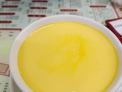 华心鲜乳炖蛋黄-香港華心糖水鋪(南西总店)