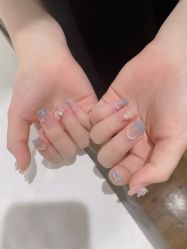 -尤米一站式美甲美睫