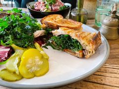 超级牛肉帕尼尼-O'mills Sourdough Bakery&Bistro(永嘉路店)