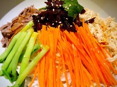 -云海肴·汽锅鸡·云南代表菜(天山百盛优客店)