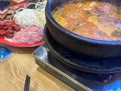 -黔二妞地摊火锅(龙华清湖店)