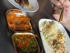 -牛牛牛酸菜煎肉店(望云寺路店)