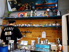 -Be Lived Cafe比例咖啡(摩天轮店)