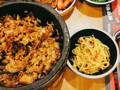 -青瓦炭韩潮烤肉(花园道店)