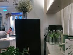 -春树下·树屋花房西餐厅(罍街AS1980店)