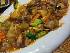 -裕合顺清真餐厅·回民老菜·大连海鲜·特色烧烤(西安路店)