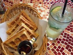 -Pancakes on the rocks(Darling Harbour)