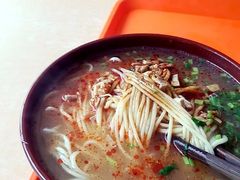 -亮亮拉面(师范路店)