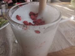 自熬草莓酱鲜牛乳-月迷津渡(吾悦国际店)