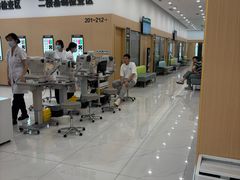 -大连何氏眼科医院