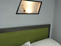 -德全心悦酒店(北京金台路地铁站店)