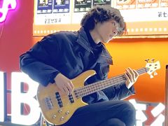 -COCO  BOMB国际流行音乐(爱琴海校区)