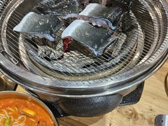 -青瓦餐厅·生鱼片·韩园烤肉(西塔店)