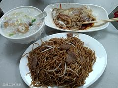 炒米粉-三和美食(西华路店)