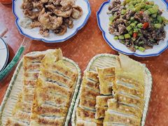 -锅贴王海鲜小馆