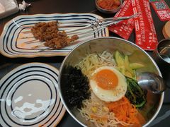 -许哥东北烧烤·铁丳烤串·宫后夹肉(繁花中心店)