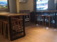 -The Habit Burger Grill 哈比特汉堡(爱琴海店)