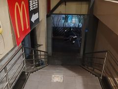 -麦当劳(军博店)