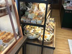 面包甜点陈列柜-多乐之日(田林东路店)