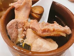 例汤-美食汇·海鲜自助西餐厅·江门富力万达嘉华酒店