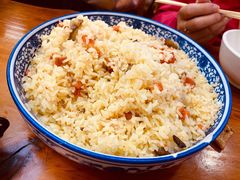 手抓饭-撒拉人家.酸菜牦牛肉火锅