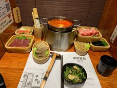 -独食火锅·半米屋台(直营总店)