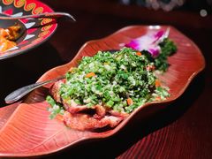 大理风味葱椒鸡-花马天堂云南餐厅 Lost Heaven(外滩店)