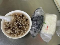 -芳婆糕团店(王府大街店)