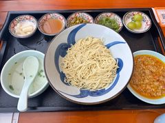 -寄畅興·百年蟹黄面·万国建筑群(外滩27号店)