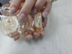 -芊屿芊浔美甲
