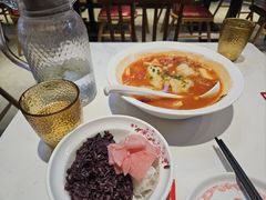 -渝是乎酸菜鱼·川渝小炒(新世界百货望京店)