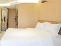 -幸栖洞穴设计酒店(成都春熙路店)