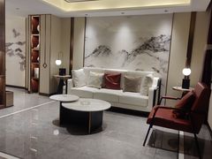 -阿胖龙虾小海鲜(宁国南路总店)