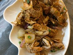 -覃记海鲜美食餐厅