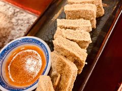 金陵炸臭干-南京大牌档(香港广场店)