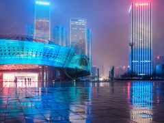 -东港音乐喷泉广场