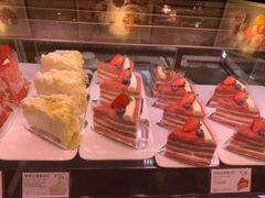 甜蜜的幸福蛋糕-巴黎贝甜(泗泾店)