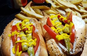 American City Hot Dog 2
