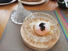 鱼子酱配黑松露温泉蛋-解放碑威斯汀酒店-知味国际美食餐厅