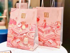 -奈雪的茶(青岛卓悦里INTOWN店)