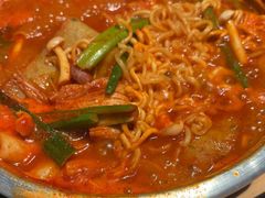 -KimPro 辛普乐概念韩餐