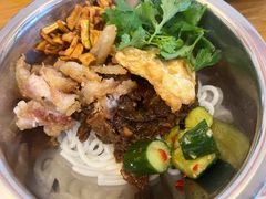 -地道战卤粉(名牌大厦店)