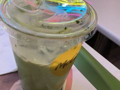 -麦当劳(汉口火车站候车室店)