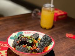 长沙臭豆腐-洞庭土菜馆(天河北总店)
