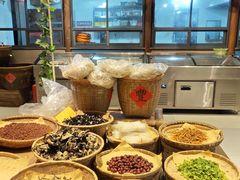-唐师傅湘西名菜馆(武陵路店)